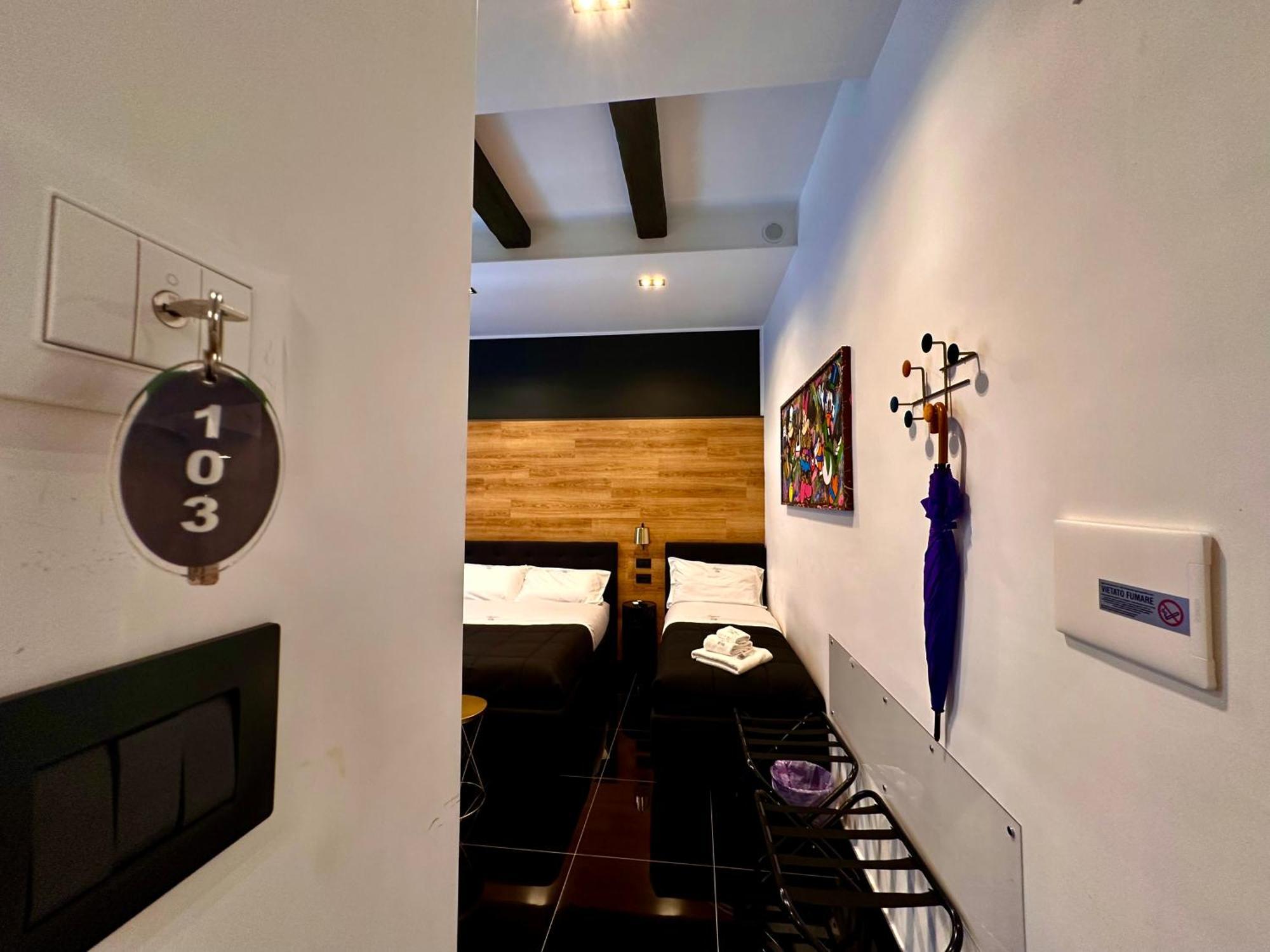 Couette-café Elegance Spaccanapoli Naples