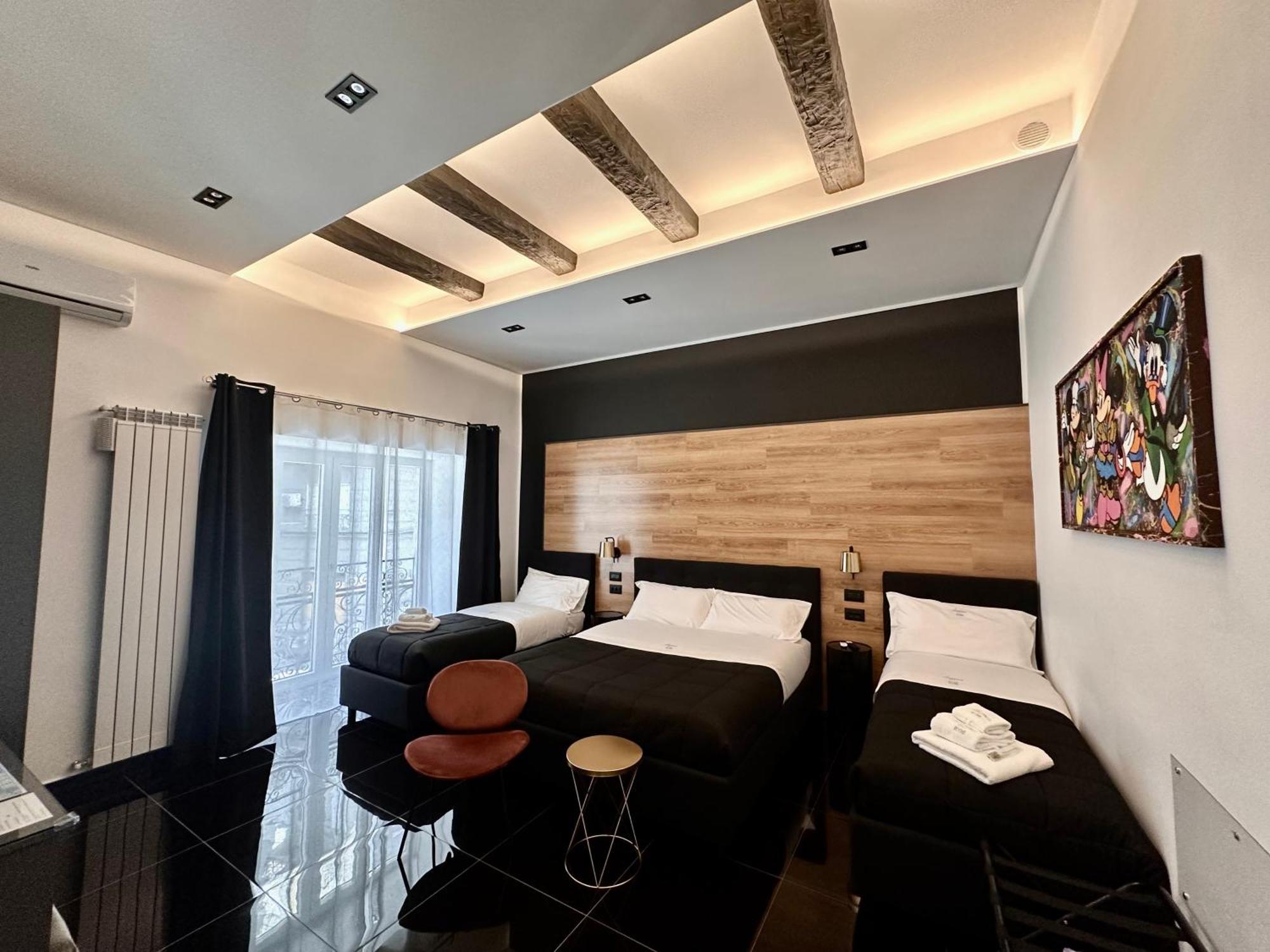 Bed & Breakfast Elegance Spaccanapoli *