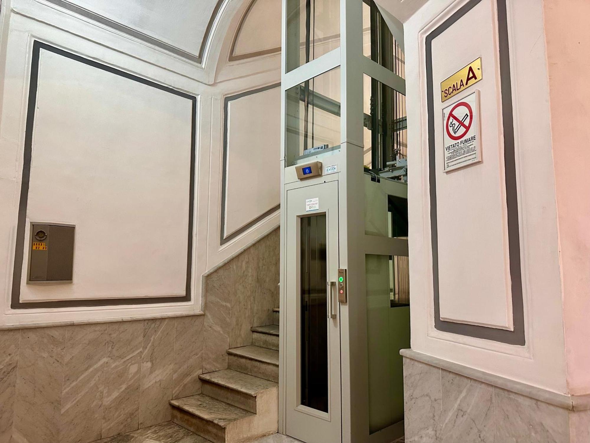 Elegance Spaccanapoli Bed & Breakfast
